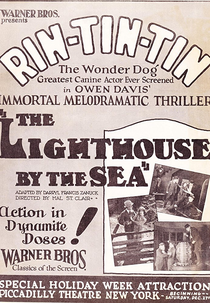 O Farol da Ponta do Mar (The Lighthouse by the Sea)