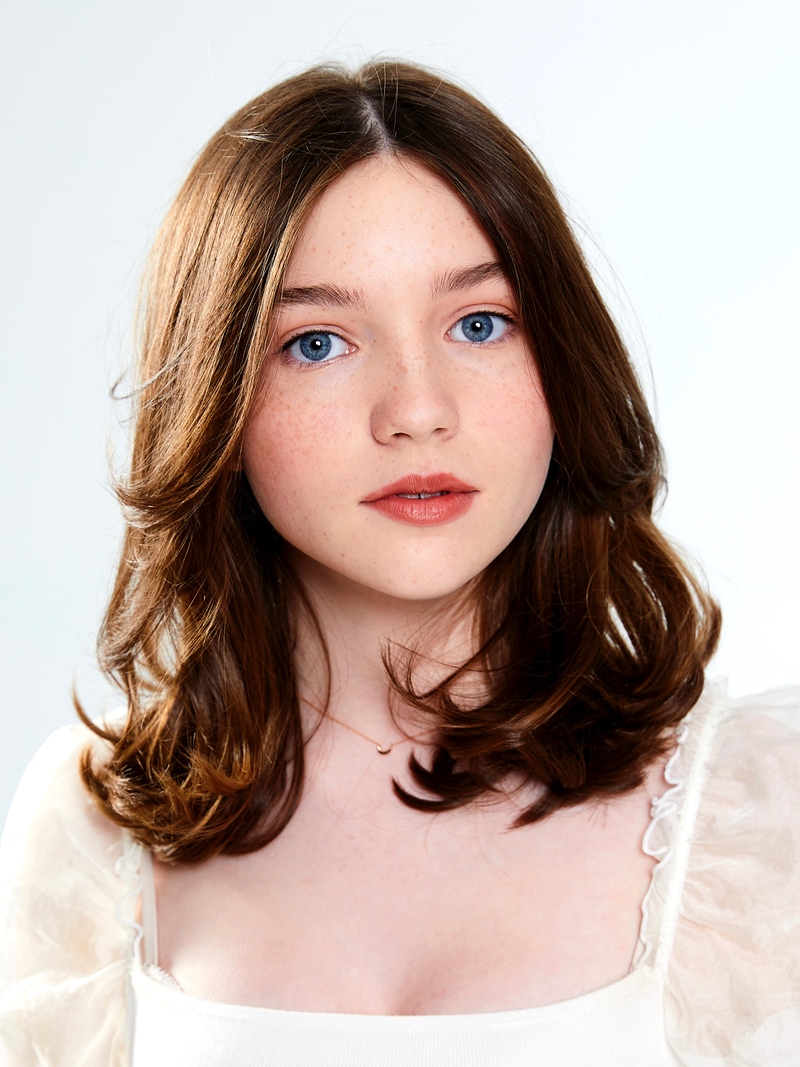 Alexa Swinton - Foto 1