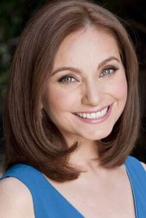 Elizabeth Álvarez - Poster 1