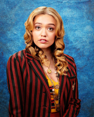 Aimee Lou Wood (3 de Fevereiro de 1995) | Artista | Filmow