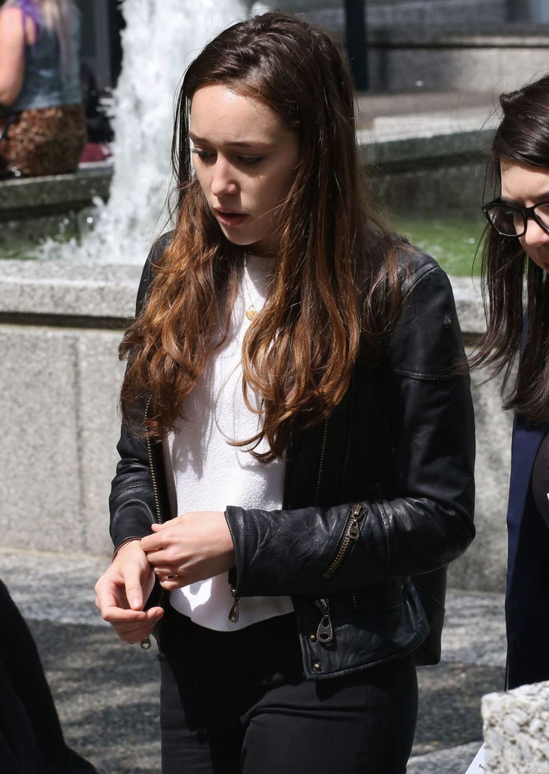 Alycia Debnam-Carey - Foto 17