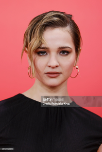 Lisa Vicari - Poster 2