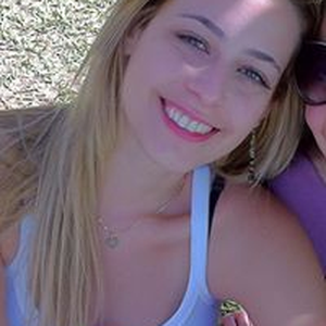 Foto de perfil de Carla Ferreira Cunha