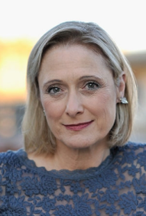 Caroline Goodall - Poster 3