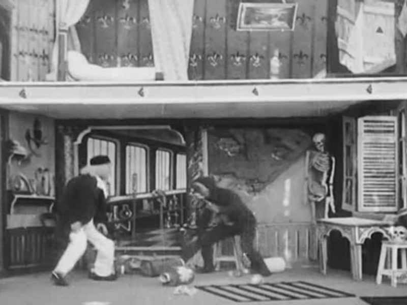 Foto 1 de Le Savant et le chimpanzé