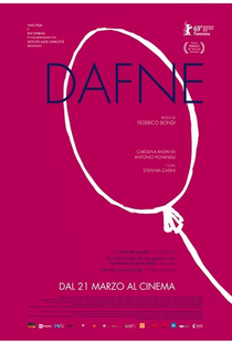 Dafne - Poster / Capa / Cartaz - Oficial 2