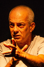 Claudio Barros