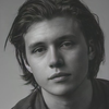 Nick Robinson - Foto 1