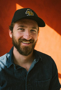 Jacob Lees Johnson (I) - Poster 1