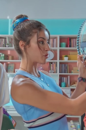 Poster de Episódio Lejos, Sin Querer (2019)
