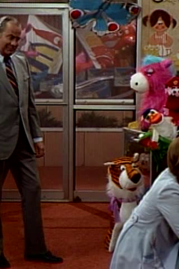 Poster de Episódio Episode 128 (1976)