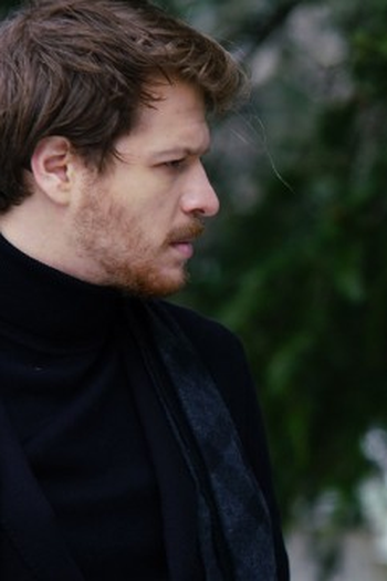 Poster de Episódio 22. Bölüm (2021)