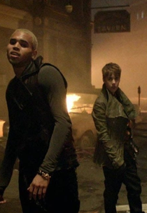 Chris Brown feat. Justin Bieber: Next to You (Chris Brown feat. Justin Bieber: Next to You)
