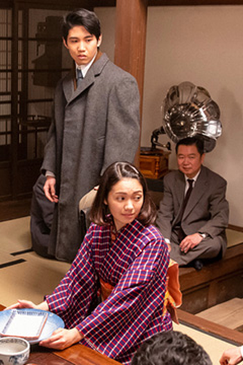 Poster de Episódio （５３）「家族のうた」 (2020)