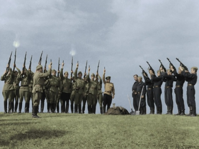 Foto 19 de Only Old Men Are Going to Battle