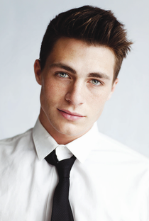 Colton Haynes - Poster / Capa / Cartaz - Oficial 1