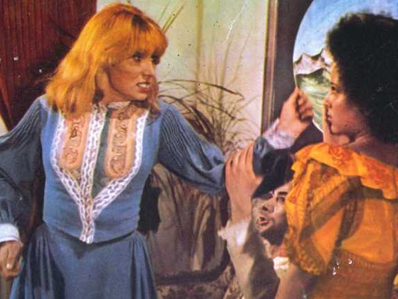 Foto 6 de Emmanuelle bianca e nera    