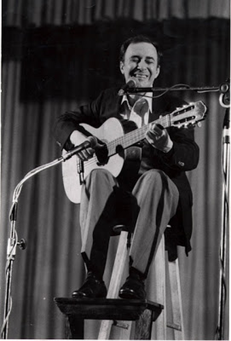 João Gilberto - Foto 6