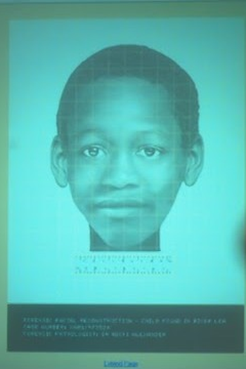 Poster de Episódio Suffer the Children (1) (2007)