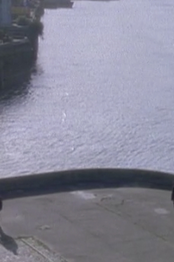 Poster de Episódio Walking On Water (2) (2000)