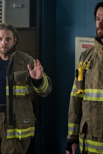 Poster de Episódio False Alarm (2024)