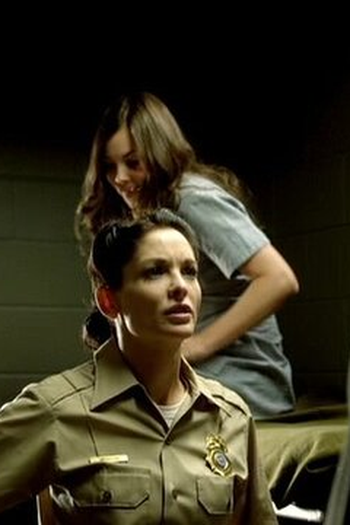 Poster de Episódio Behind Locked Doors (2) (2011)
