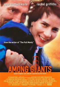 Entre Gigantes (Among Giants)