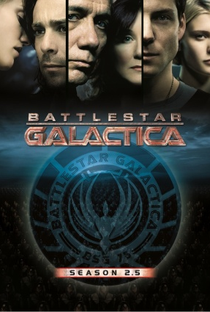 Battlestar Galactica (2ª Temporada) - Poster / Capa / Cartaz - Oficial 11