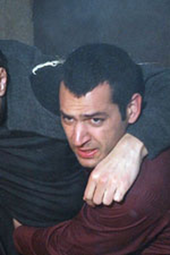 Poster de Episódio 18. Bölüm (2008)