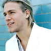 Charlie Hunnam - Foto 7