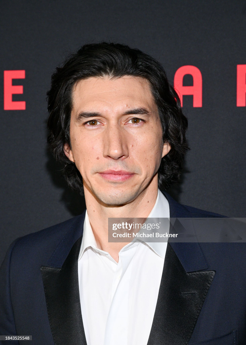 Adam Driver - Foto 9