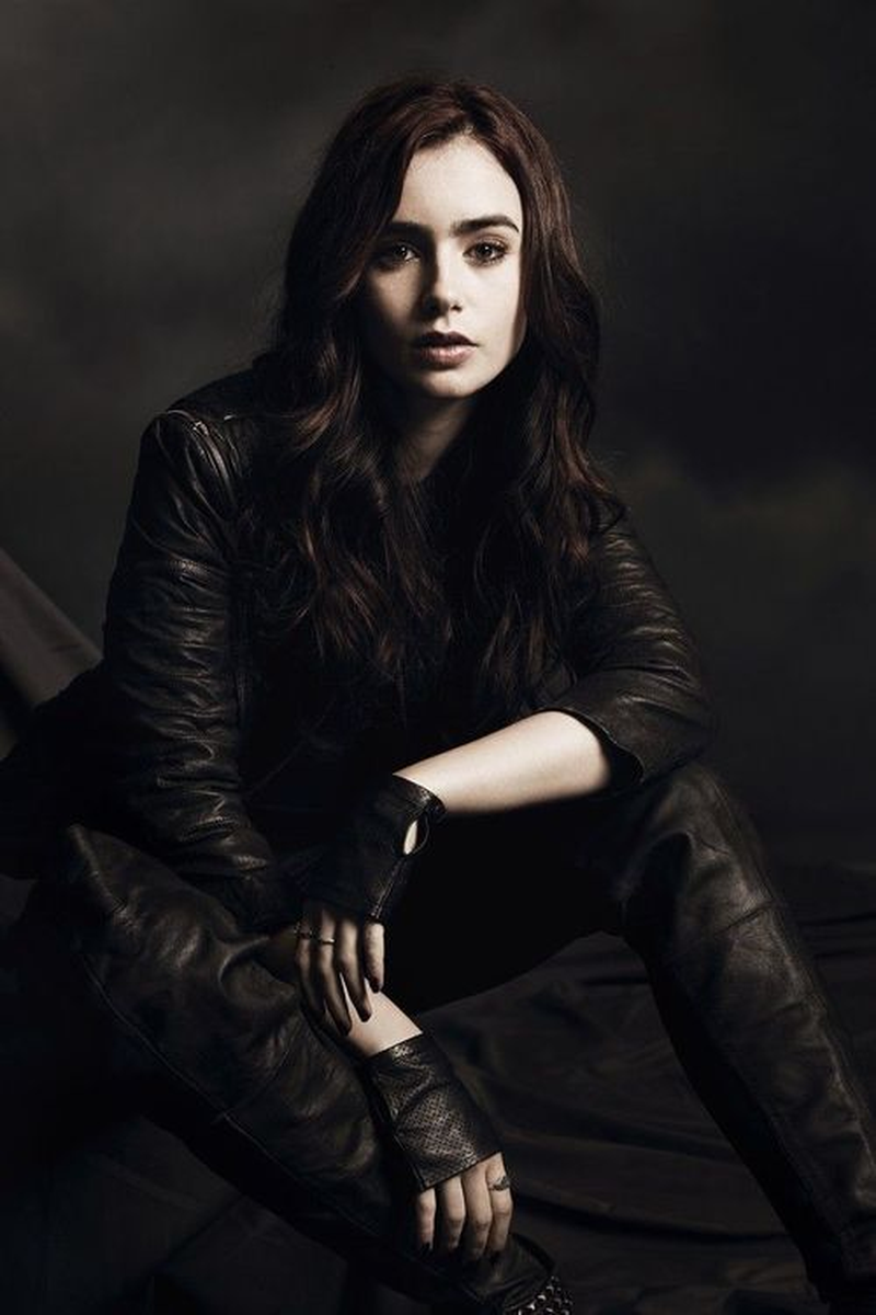 Lily Collins - Foto 15