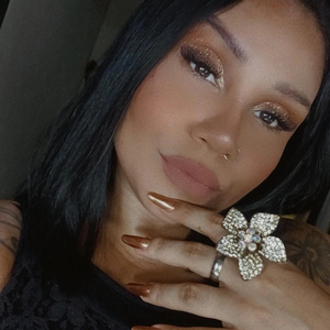 Foto de perfil de Monique Ferraz