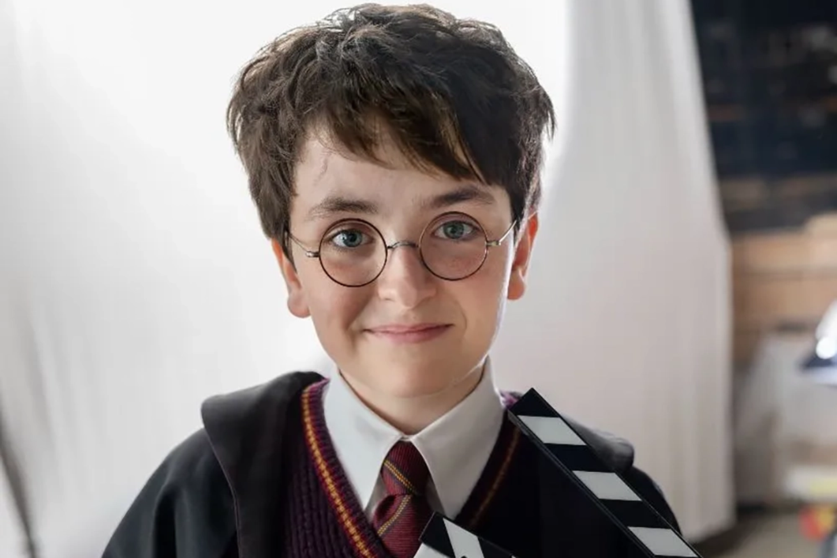 Dominic McLaughlin descreve experiência de interpretar Harry Potter