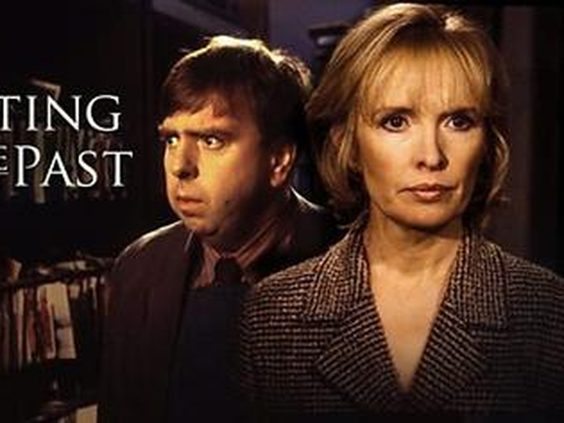 Foto 1 de Shooting the Past