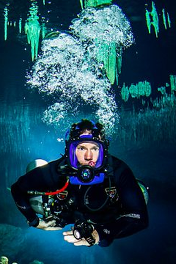 Poster de Episódio Mexico: Flooded Cave (2019)