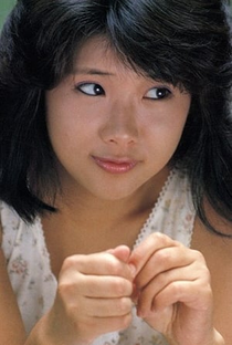 Mako Takigawa - Poster 1