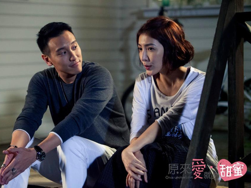 Foto 2 de Once Upon A Love