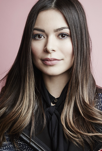 Miranda Cosgrove - Poster 9