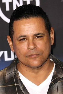 Raymond Cruz - Poster 1