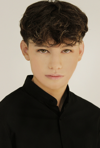 Ari Diazleal