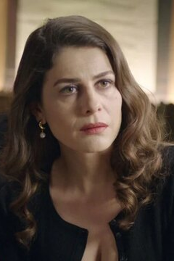 Poster de Episódio 13. Bölüm (2015)