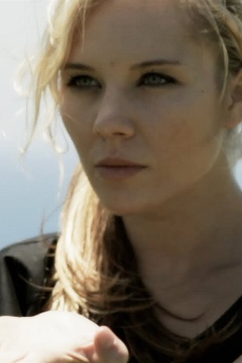  de Curta Clandestine: Enter The Lion (2012)