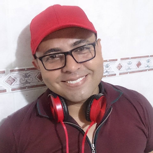 Foto de perfil de كليبر ليوناردو دينيز