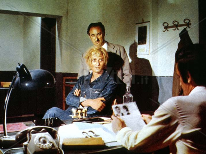 Foto 9 de Naked Violence