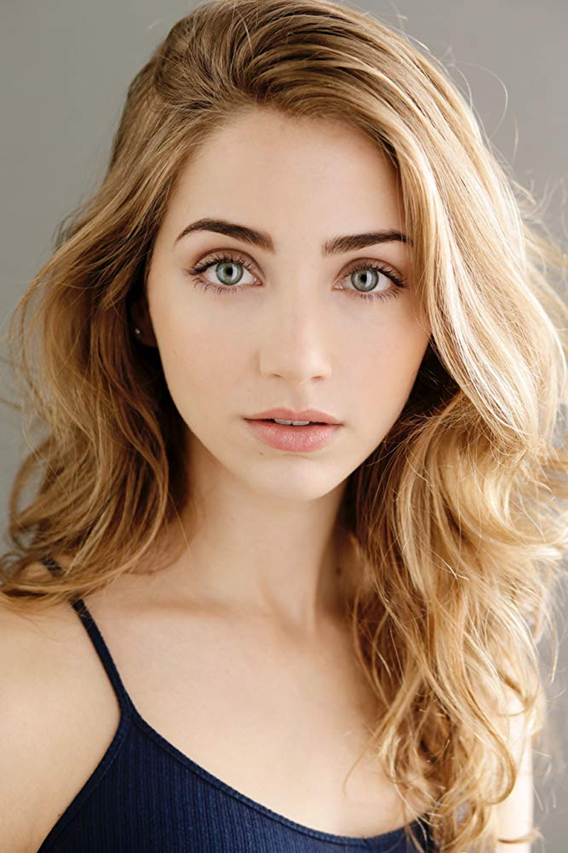 Emily Rudd - Foto 2