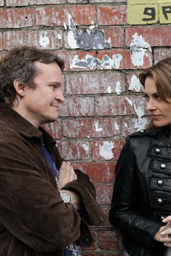 Poster de Episódio Two Sisters (2010)