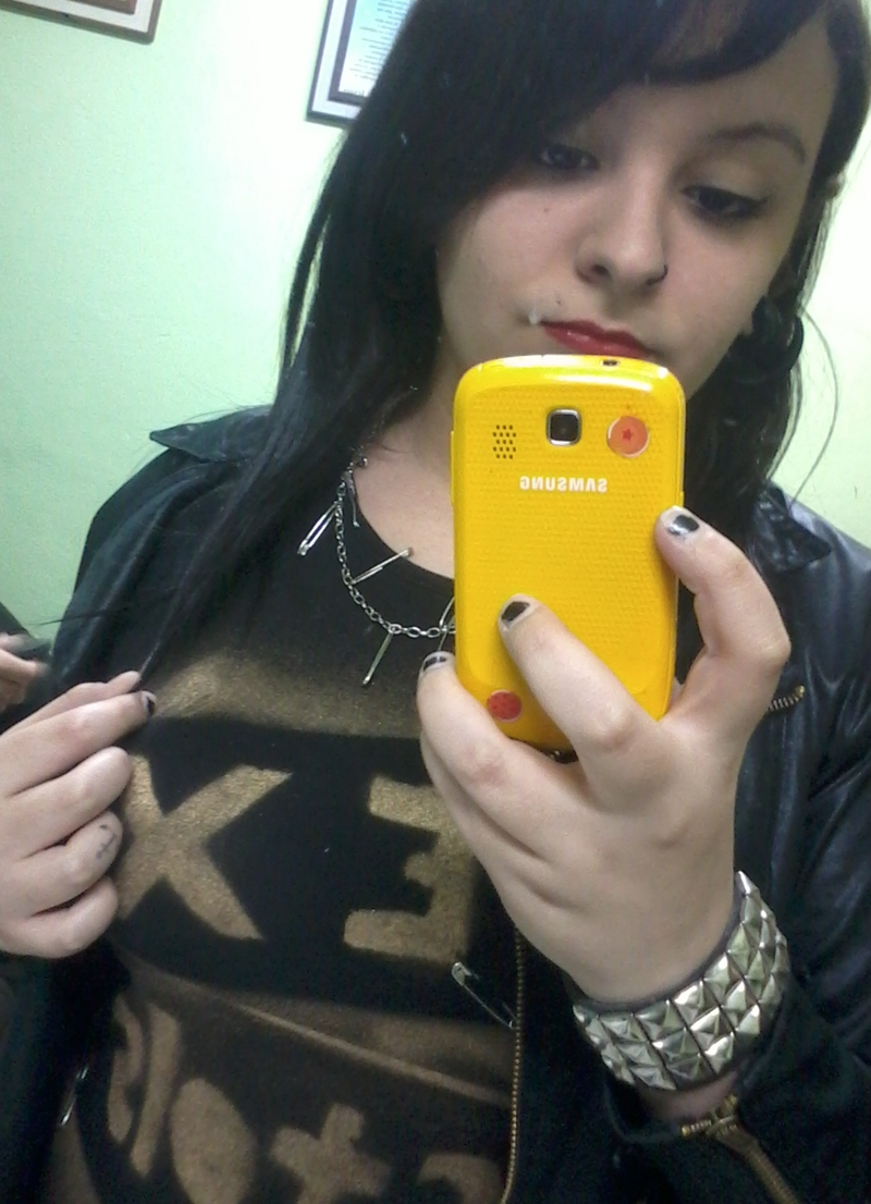 Camila - Foto 1