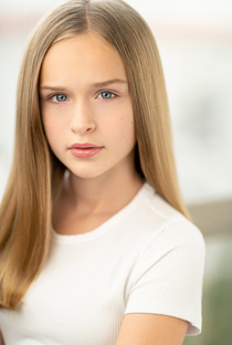 Peyton Amelia Feltham - Poster 1