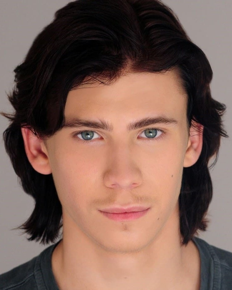 Owen Teague - Foto 2